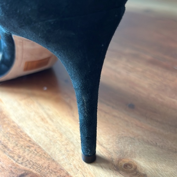 Alexandre Birman Size 38.5 Suede Heels - Picture 4 of 8